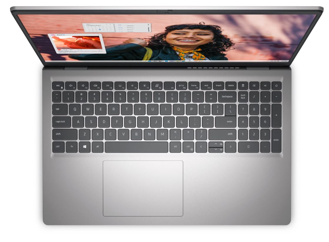 Inspiron 15 3000 3530 i5 8G 512 15"